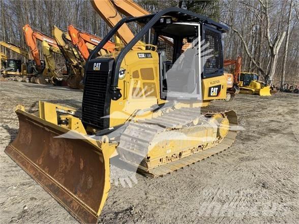 CAT D3K2 LGP 크롤러 도저