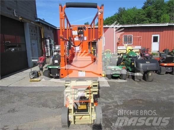JLG 2632ES 가위형 리프트
