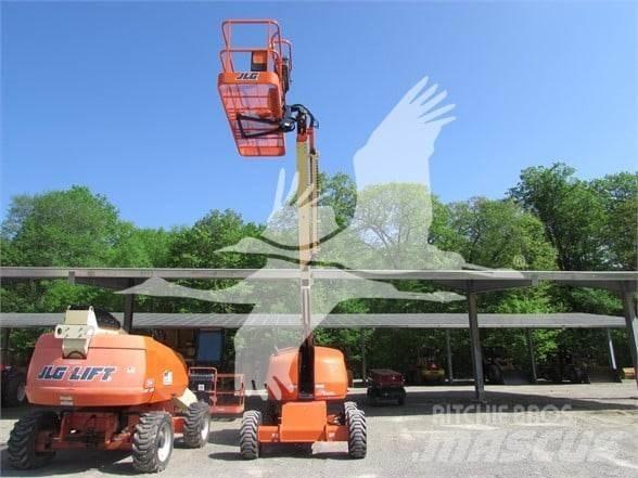 JLG 400S 견인식 전동이동 리프트