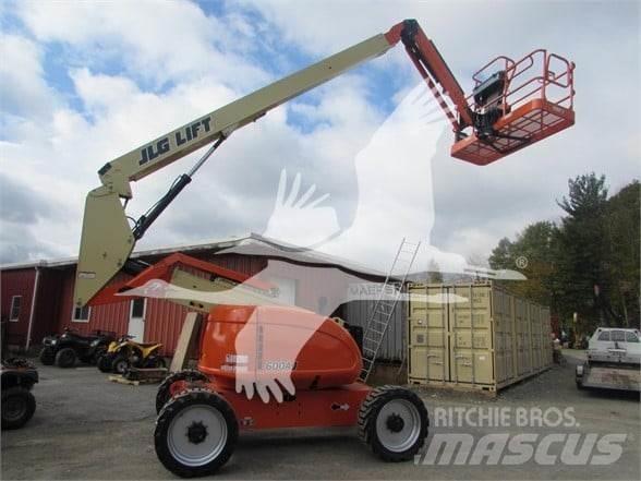 JLG 600AJ 관절형 전동이동 리프트