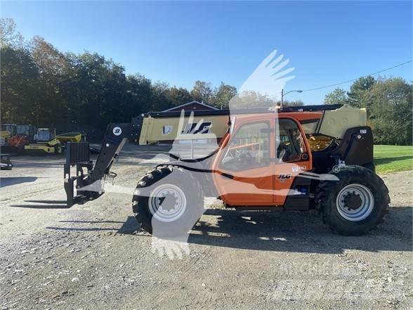 JLG 943 텔러 핸들러