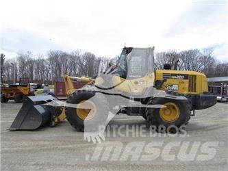 Komatsu WA320  휠로우더