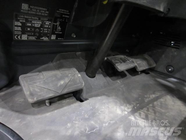 Linde E25 전동 지게차