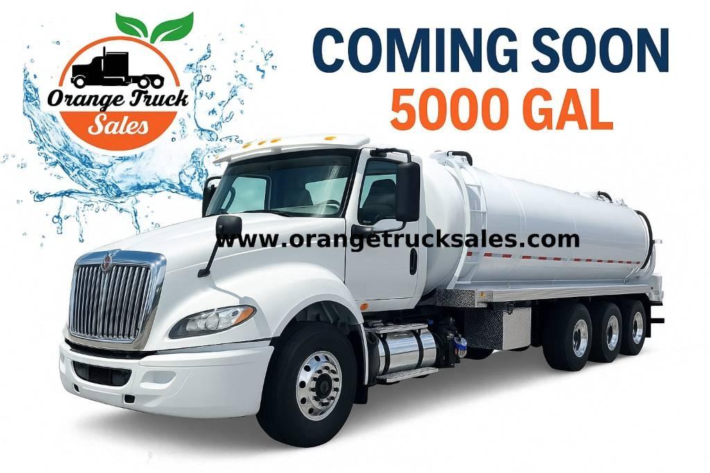 International LT 625 탱커 트럭