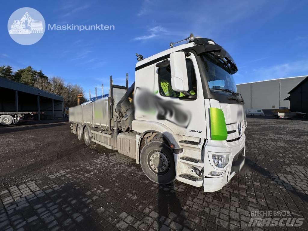 Mercedes-Benz 2543 크레인 트럭