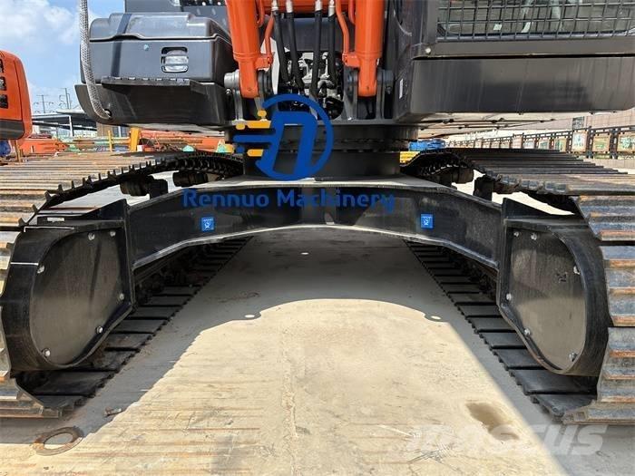 Hitachi ZX 200-3 대형 굴삭기 29톤 이상