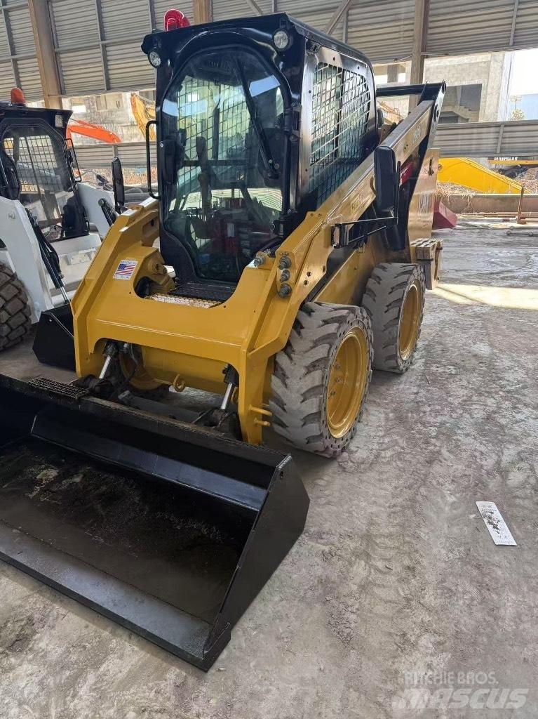 CAT 262 D  스키드로더