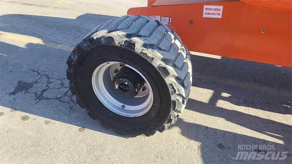 JLG 510AJ 관절형 전동이동 리프트