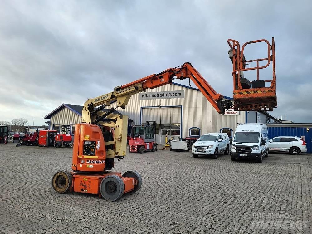 JLG E 300 AJP 관절형 전동이동 리프트