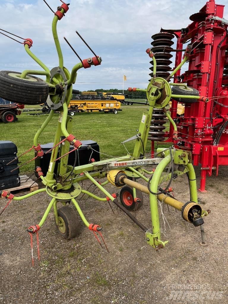 CLAAS Volto 52 갈퀴 및 테더