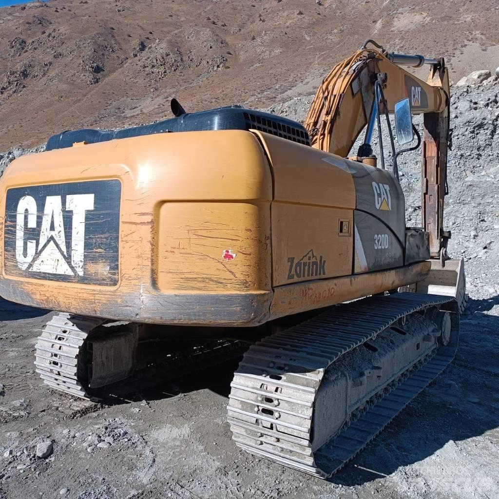 CAT 320D2 GC 대형 굴삭기 29톤 이상