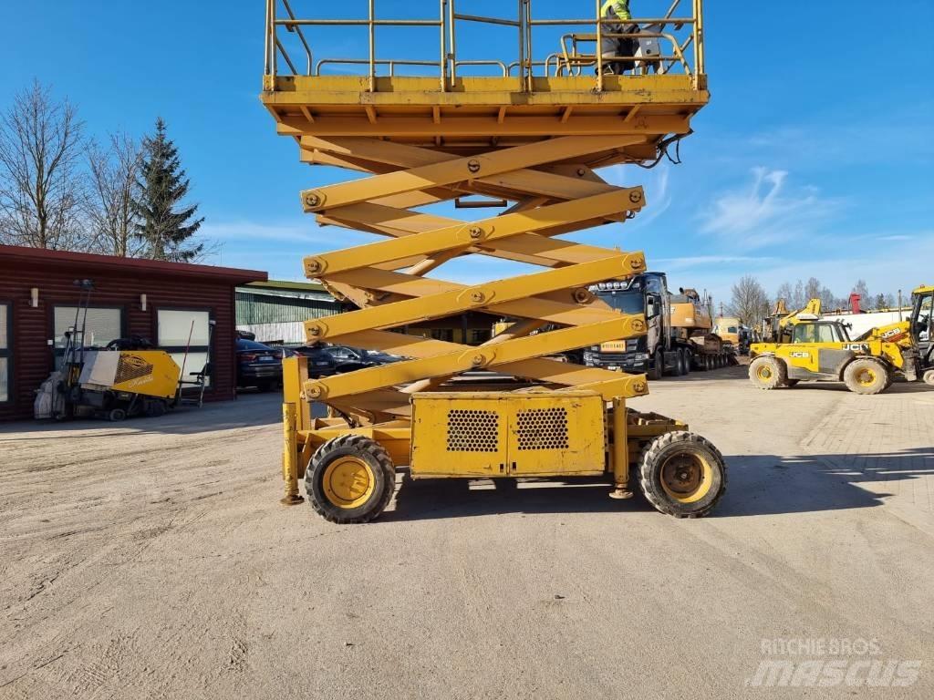 UpRight SL30 가위형 리프트