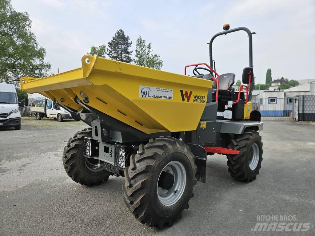 Wacker Neuson DW 30 건설현장 덤프트럭