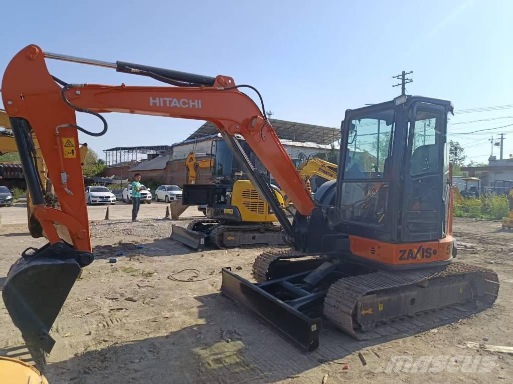 Hitachi ZX 55 소형 굴삭기 7톤 미만