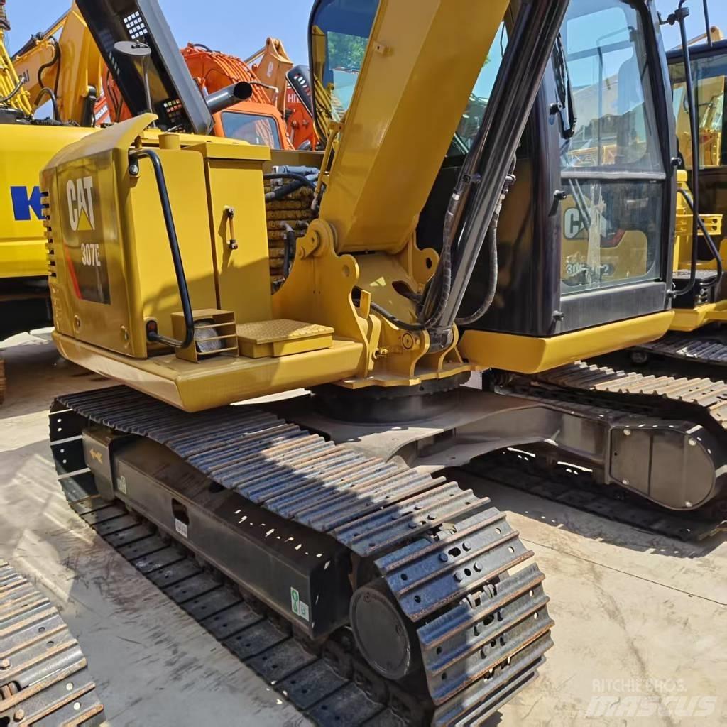 CAT 307 E 대형 굴삭기 29톤 이상