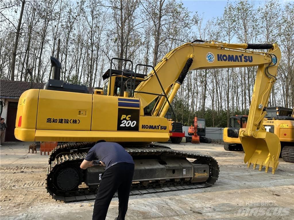 Komatsu PC200-8 대형 굴삭기 29톤 이상