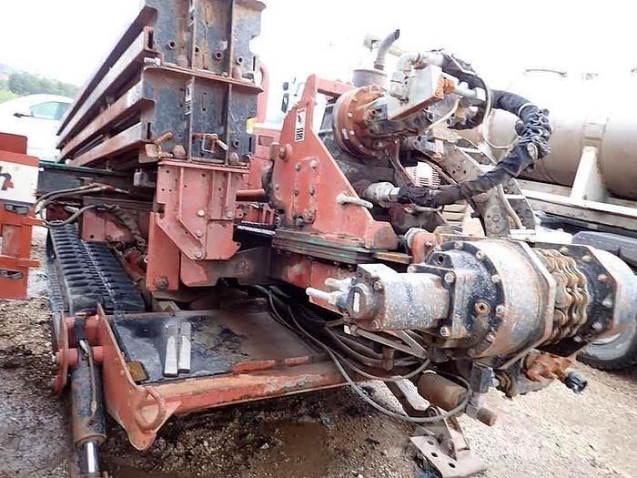 Ditch Witch JT4020 도로 굴착기