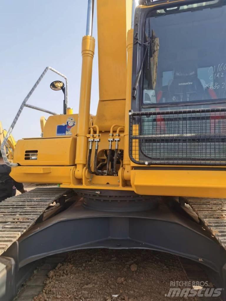 Komatsu PC 200 대형 굴삭기 29톤 이상