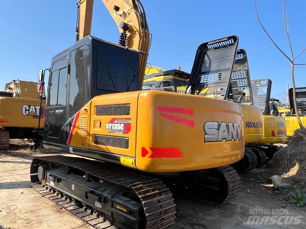 Sany SY 135 C Pro 대형 굴삭기 29톤 이상