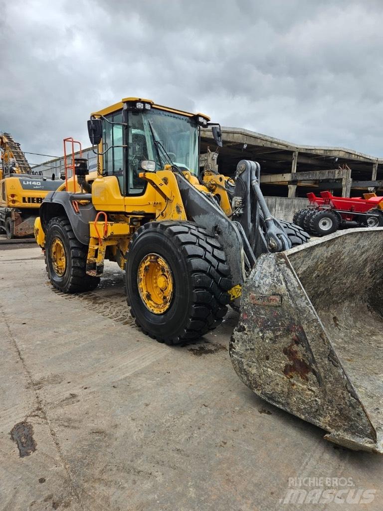 Volvo L 110 H  휠로우더