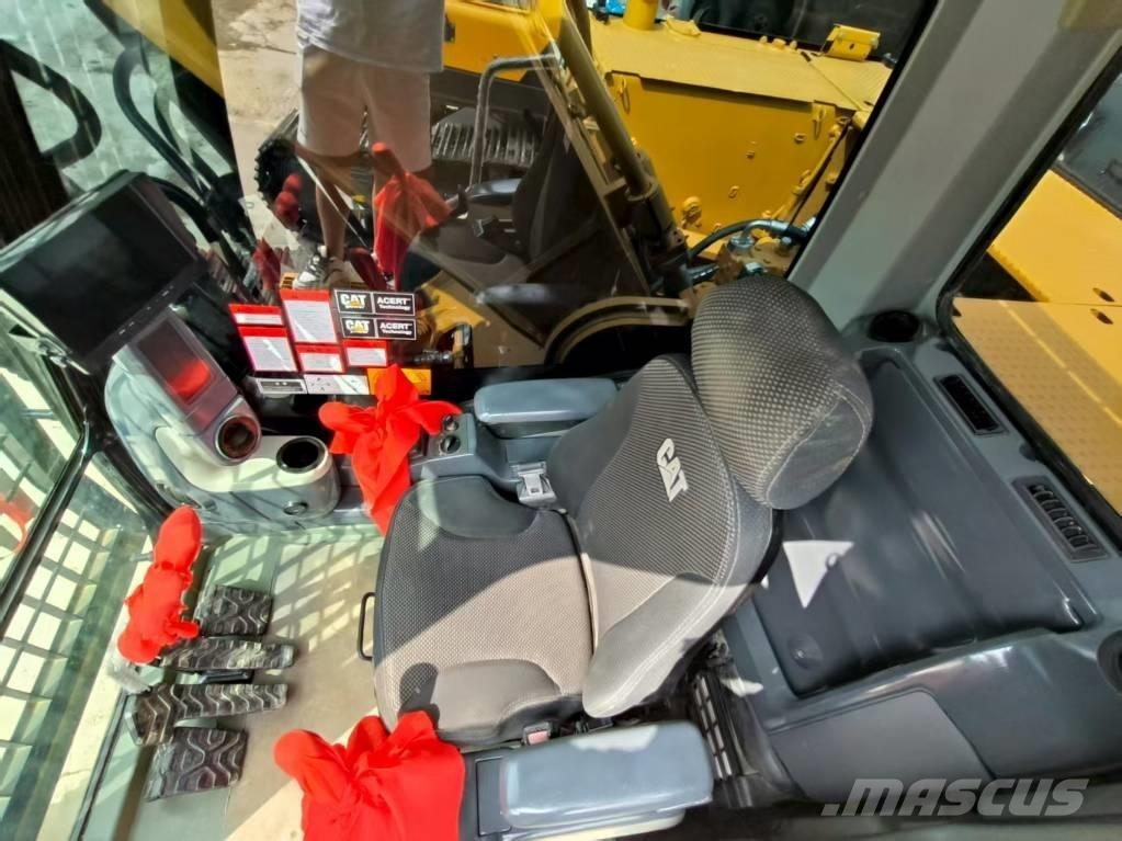 CAT 340 D L 대형 굴삭기 29톤 이상