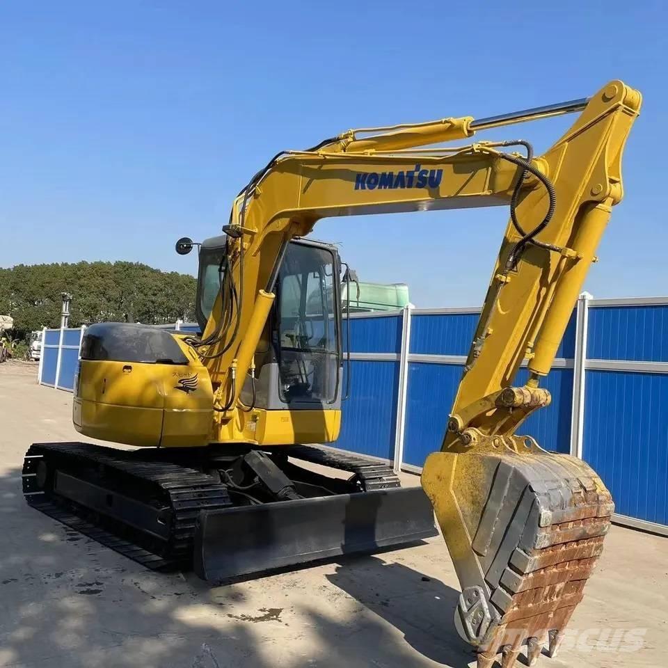 Komatsu PC78US-6 중형굴삭기 7톤-28톤