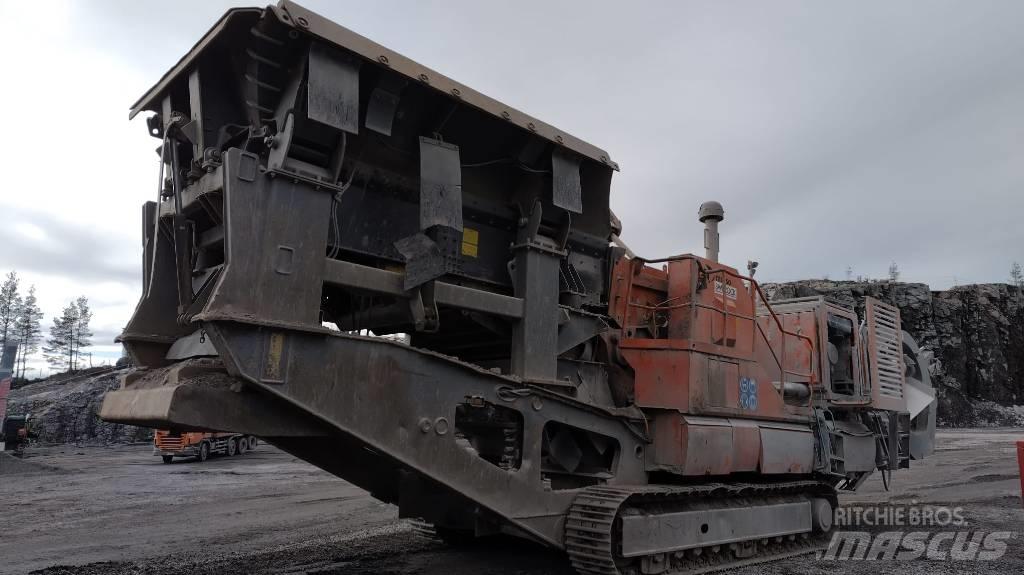 Metso LT 110 이동식 분쇄기