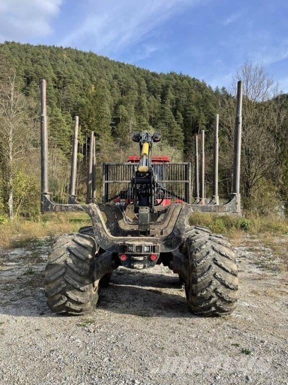 Komatsu 860.4 원목 포워더