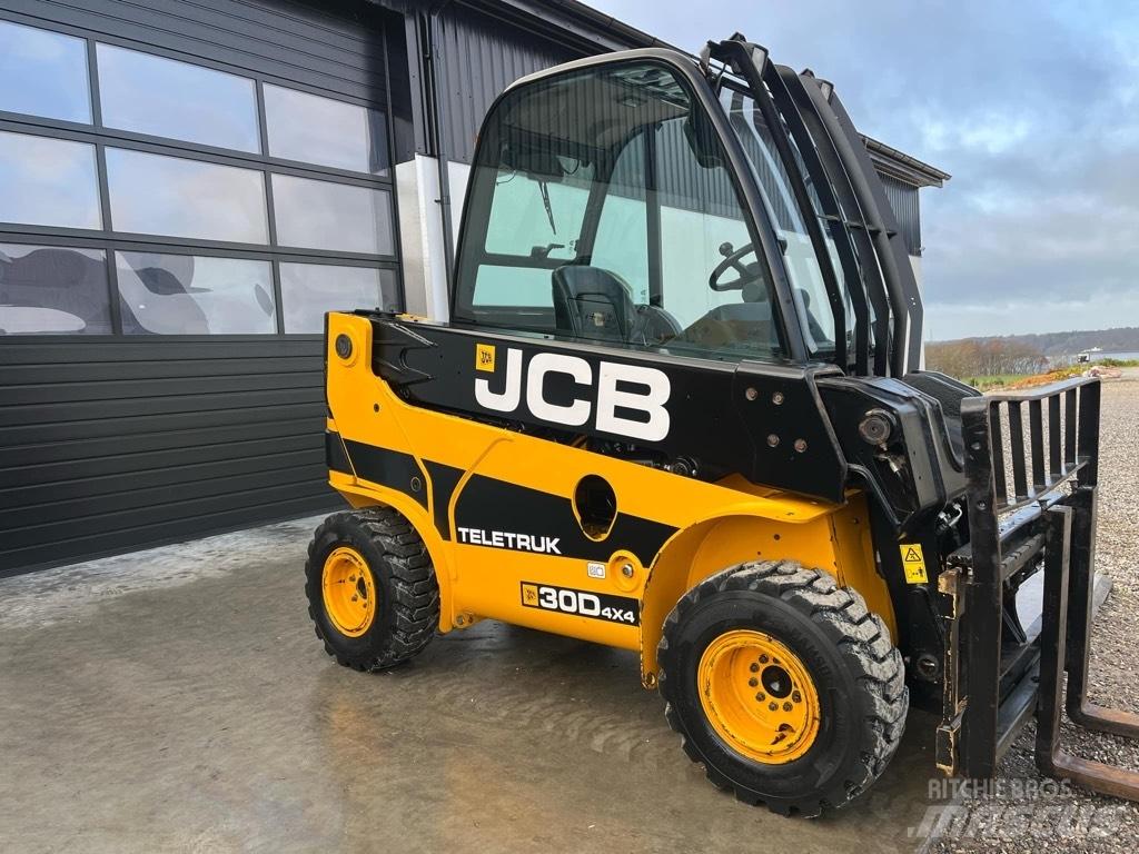 JCB TLT 30 D 텔러 핸들러