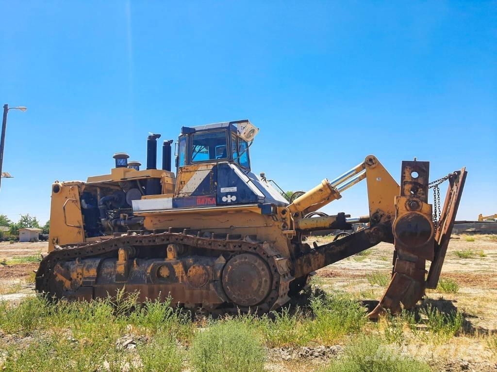 Komatsu D 475 A-1 크롤러 도저
