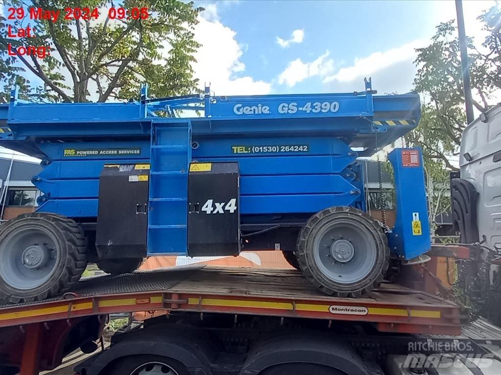 Genie GS 4390 가위형 리프트