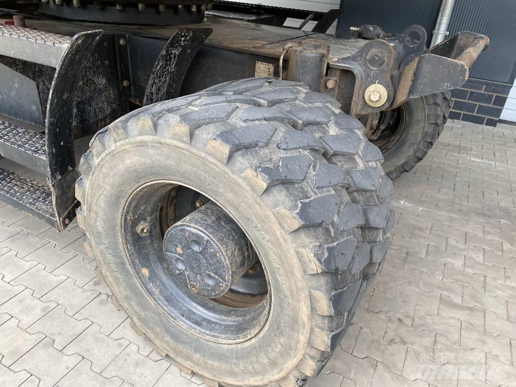 CAT M 320 F  휠 굴삭기