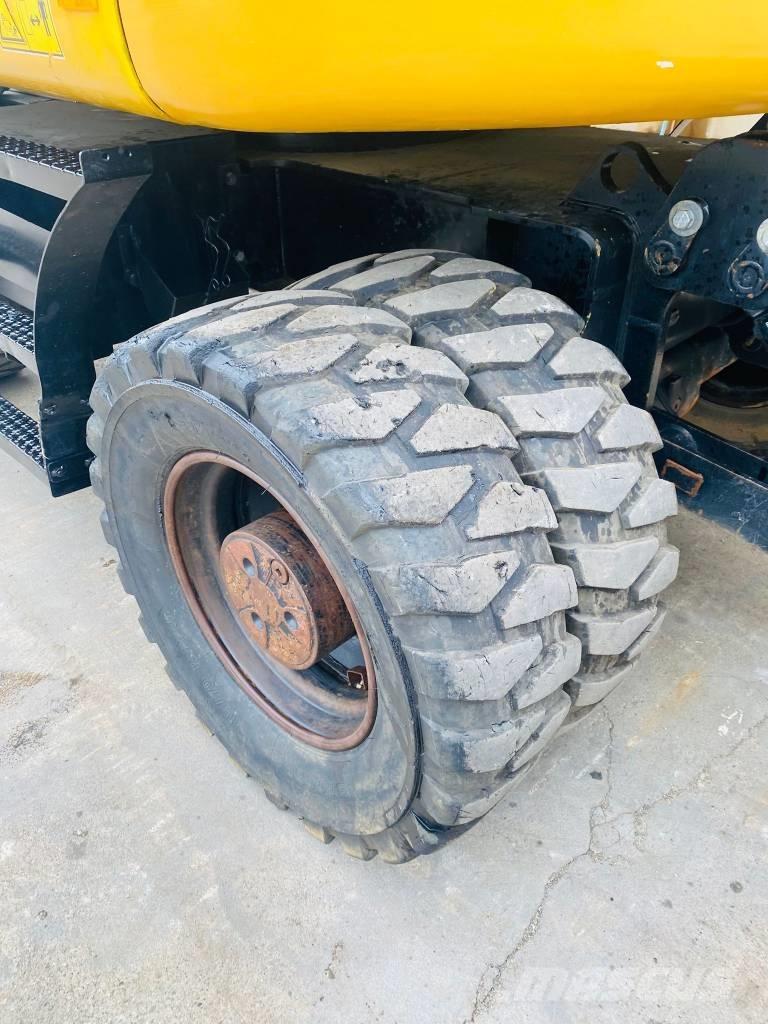 CAT m317f  휠 굴삭기