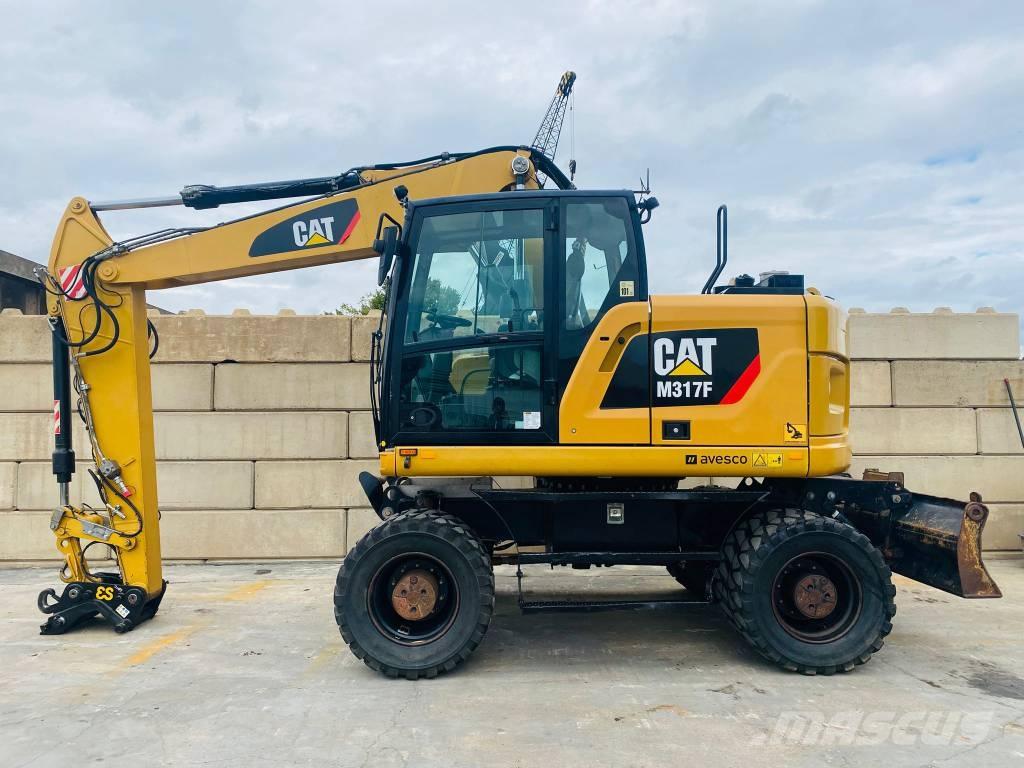 CAT m317f  휠 굴삭기