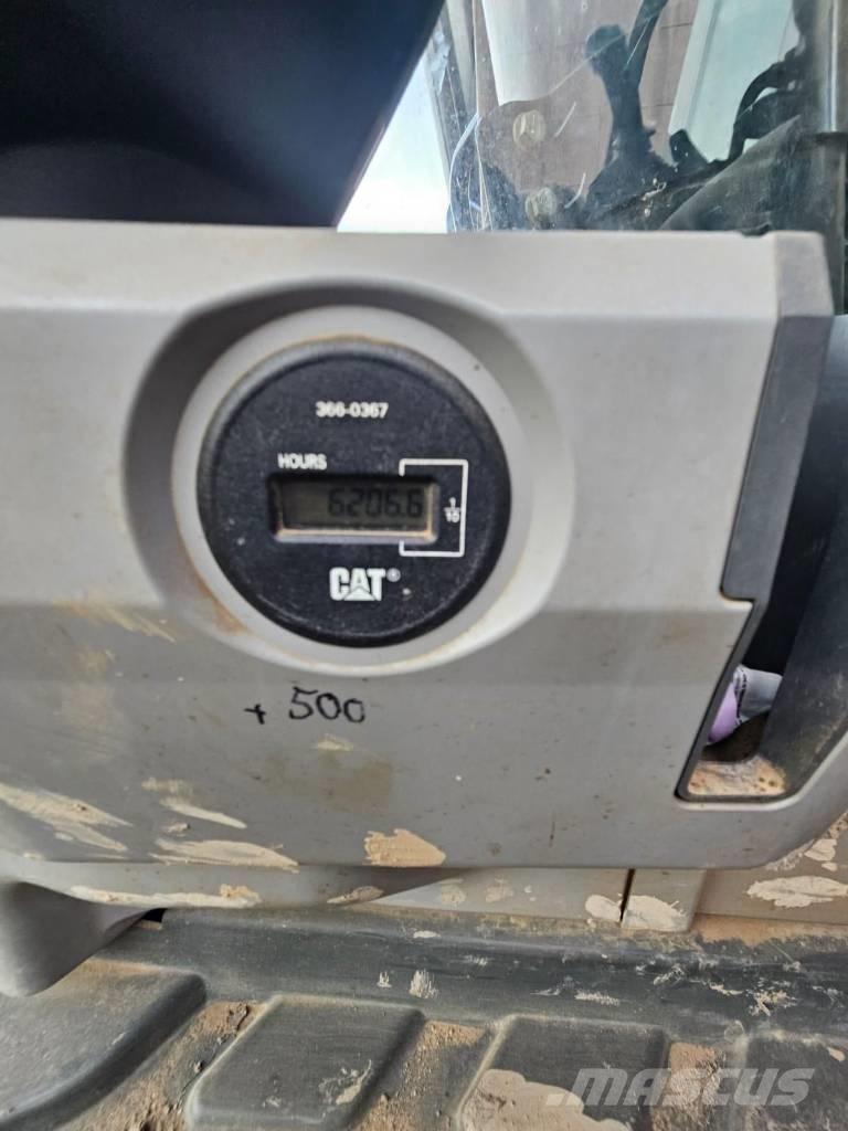 CAT 352 F 대형 굴삭기 29톤 이상