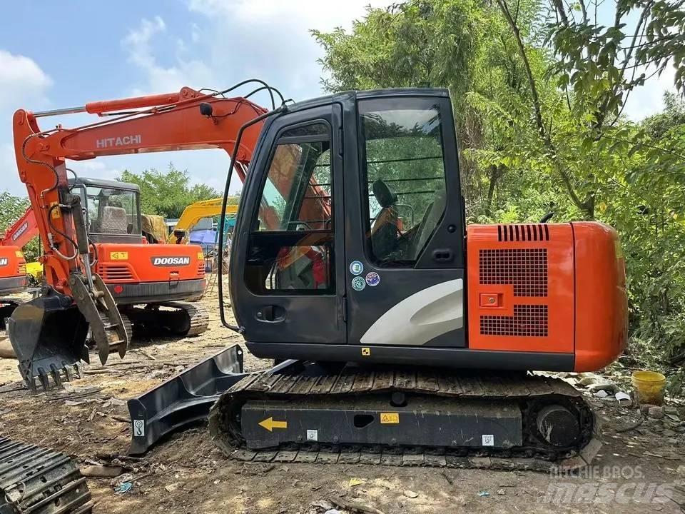 Hitachi ZX60 소형 굴삭기 7톤 미만