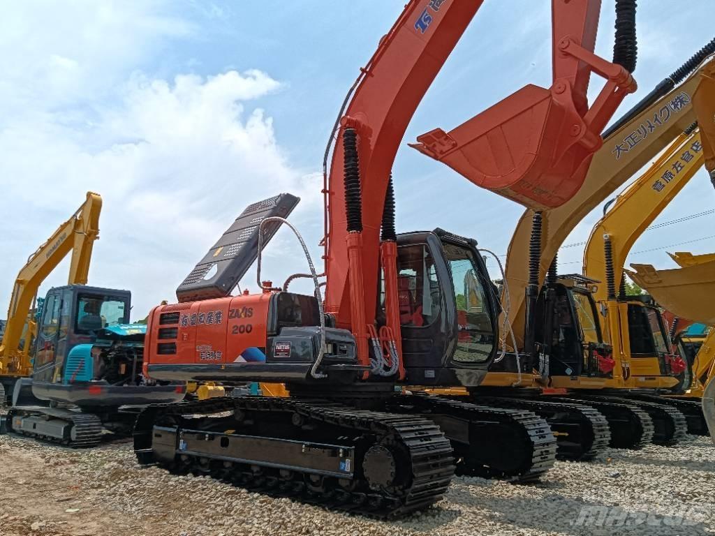 Hitachi ZX 200 중형굴삭기 7톤-28톤