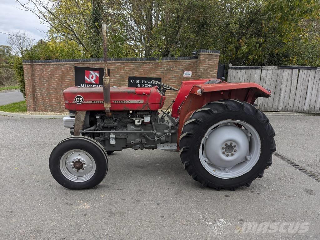 Massey Ferguson 135 트랙터