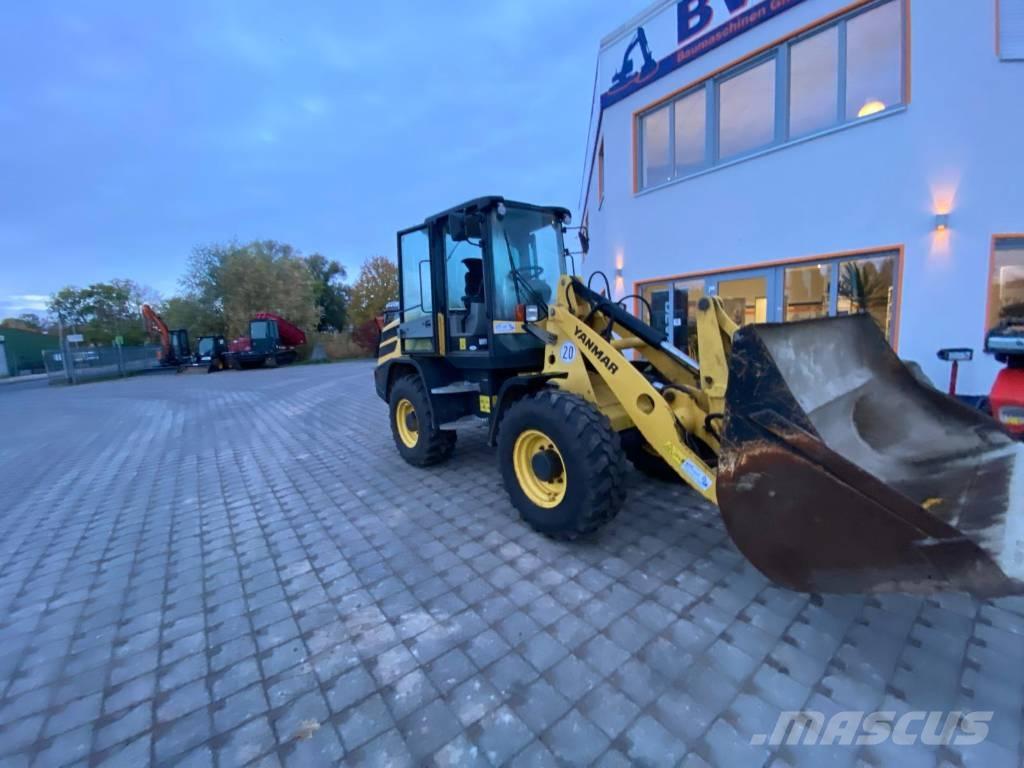 Yanmar V 100  휠로우더
