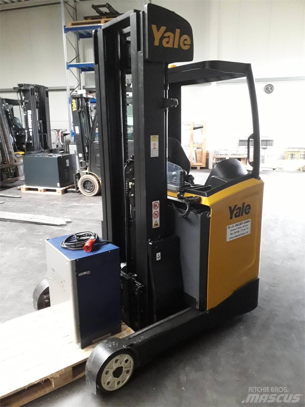 Yale MR14 리치 트럭