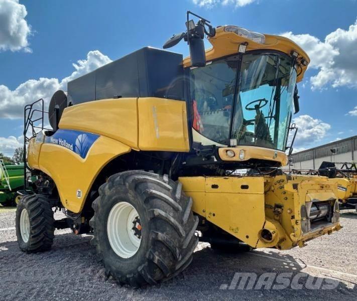 New Holland CR 980 콤바인 수확기