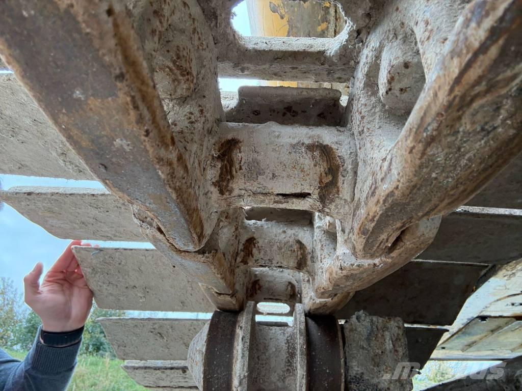 Komatsu PC 210 LC-8 대형 굴삭기 29톤 이상