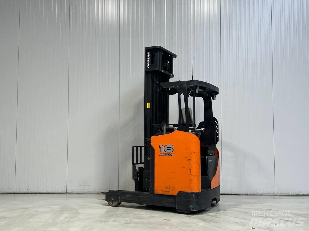 Doosan BR16JW-7 PLUS 리치 트럭