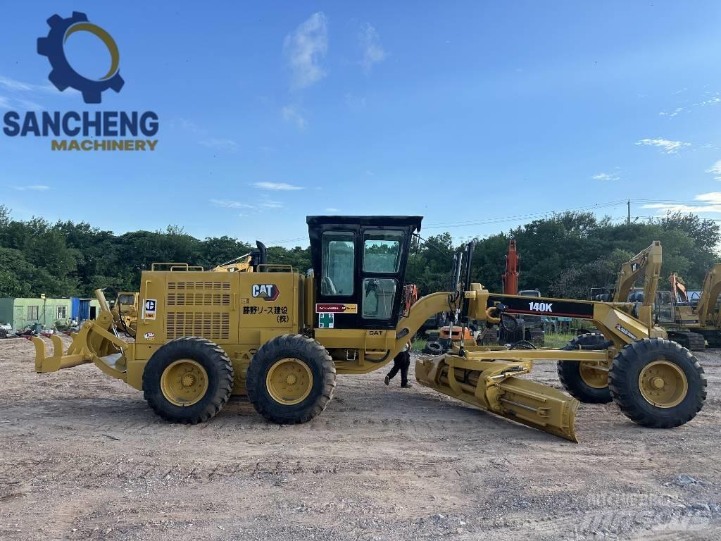 CAT 140 K 그레이더