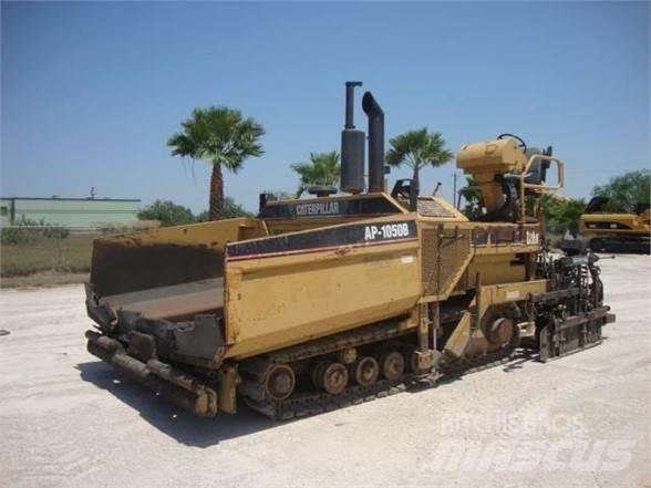 CAT AP-1050B 아스팔트 포장장비
