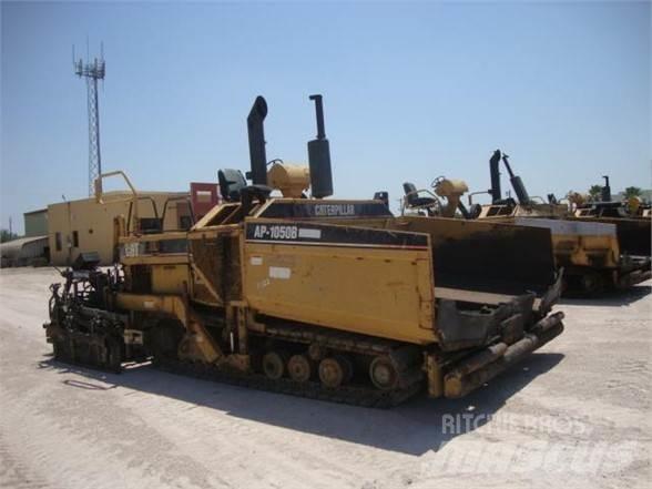 CAT AP-1050B 아스팔트 포장장비