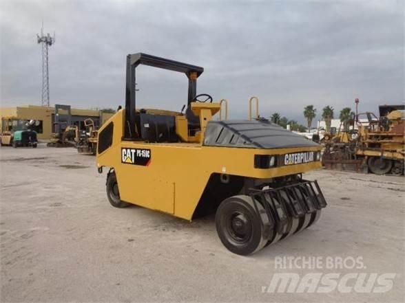CAT PS-150C 공기 타이어 롤러