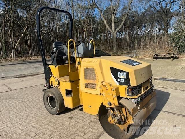CAT CC 24 콤비 롤러