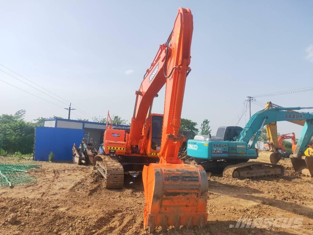 Doosan DH220LC-7 대형 굴삭기 29톤 이상