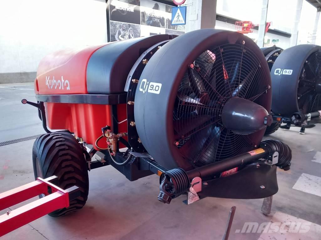 Kubota XTA 3130 견인형 분무기